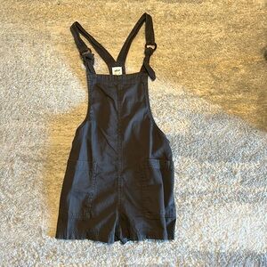 Aerie cloth overall shorts. Size S. Dark grey.